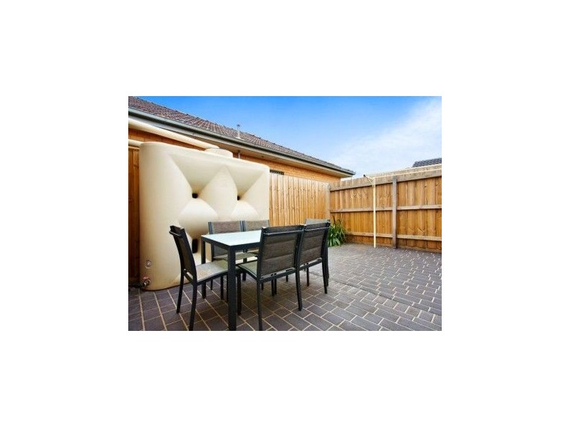 1/30 Heyington Avenue, Thomastown VIC 3074