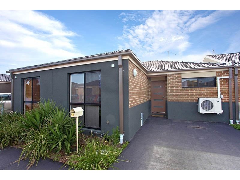 42/12 Kirkland Crescent, Epping VIC 3076