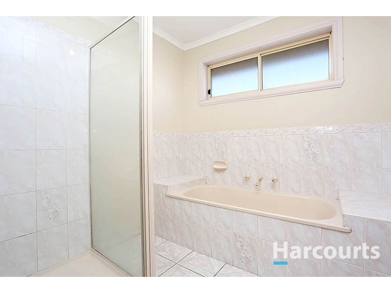 6 Swan Court, Thomastown VIC 3074