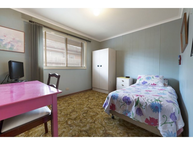 11 Burton Street, Lalor VIC 3075