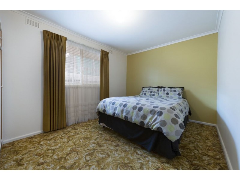 11 Burton Street, Lalor VIC 3075