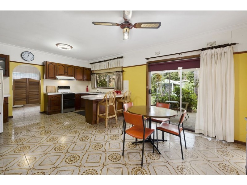 11 Burton Street, Lalor VIC 3075