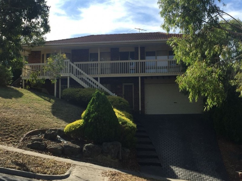 34 Tamboon Drive, Greensborough VIC 3088