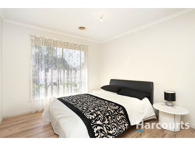 2/2 Jane Court, Meadow Heights VIC 3048