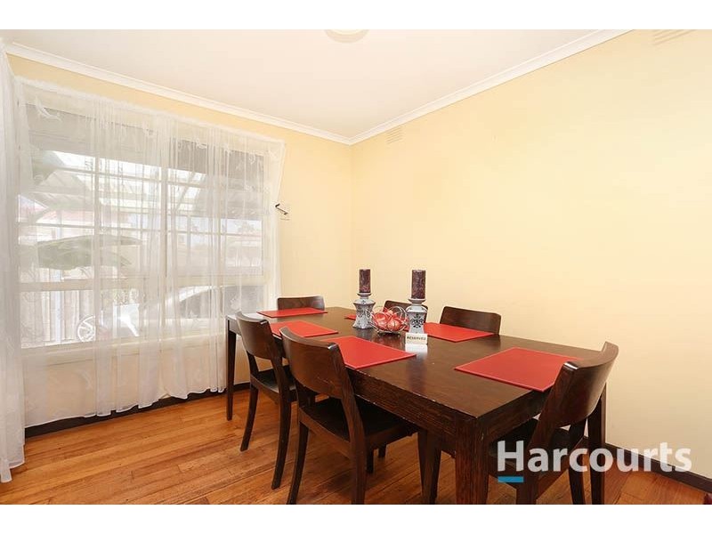 11 McKimmies Road, Lalor VIC 3075