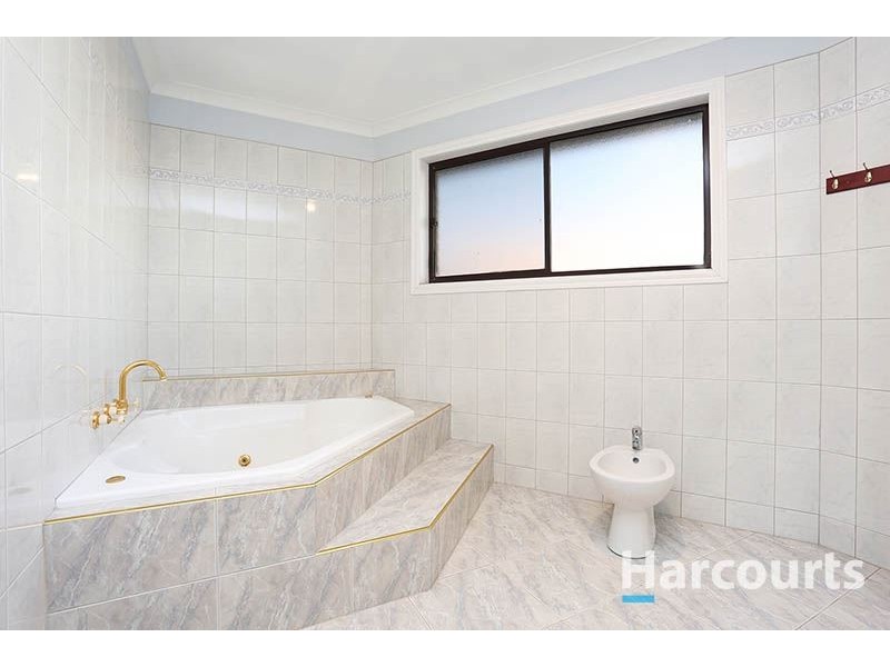 9 Mossman Crescent, Lalor VIC 3075