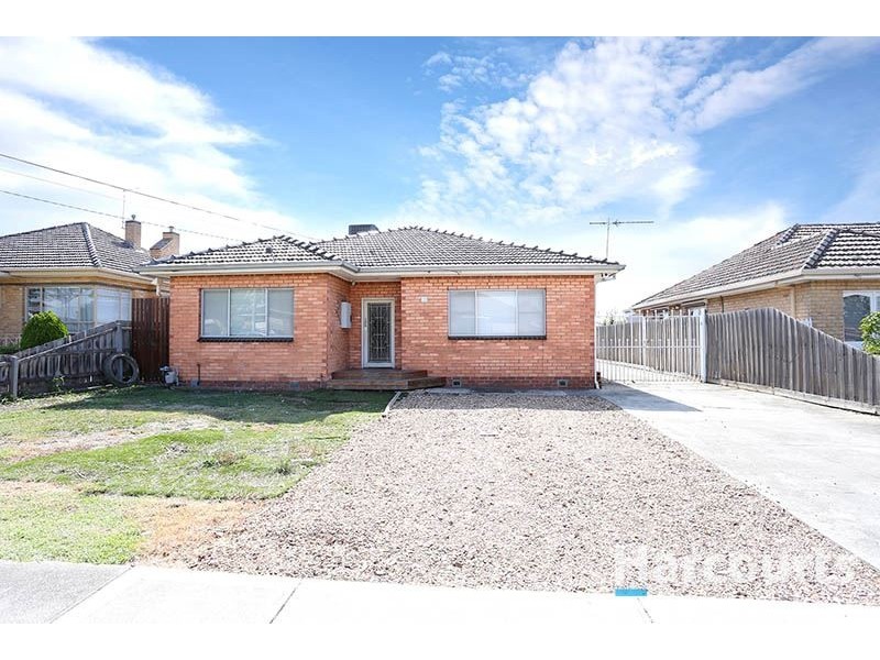 18 Highlands Road, Thomastown VIC 3074