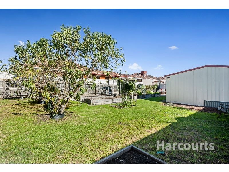 32 George Street, Reservoir VIC 3073