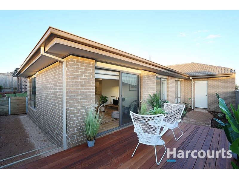 3 Kingbird Crescent, Doreen VIC 3754