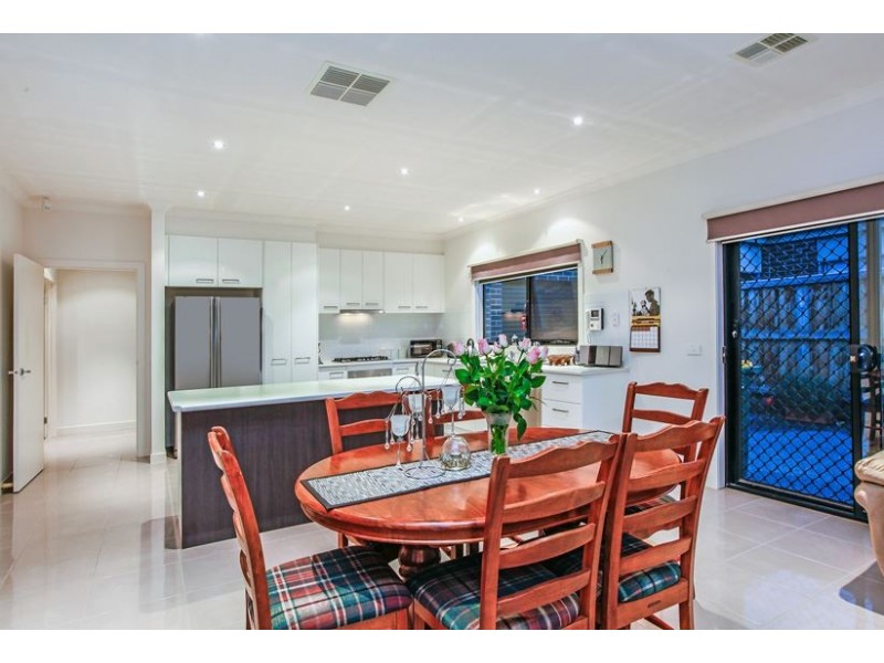 8 Maremma Drive, Mernda VIC 3754