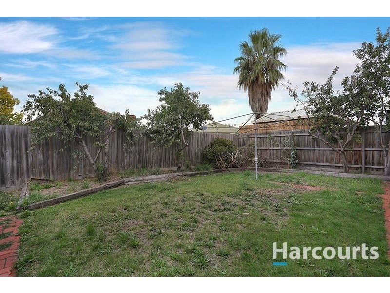 9 Winchester Avenue, Epping VIC 3076