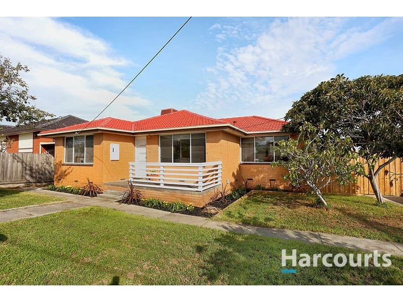 10 Winamurra Crescent, Thomastown VIC 3074