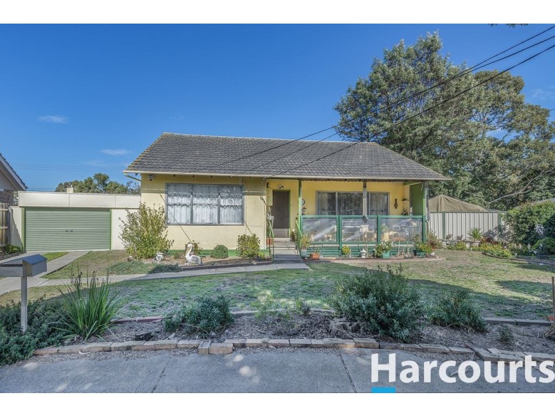 6 Mattea Court, Reservoir VIC 3073