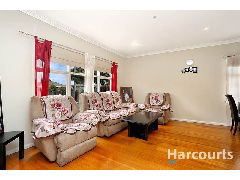 28 Newton Crescent, Lalor VIC 3075