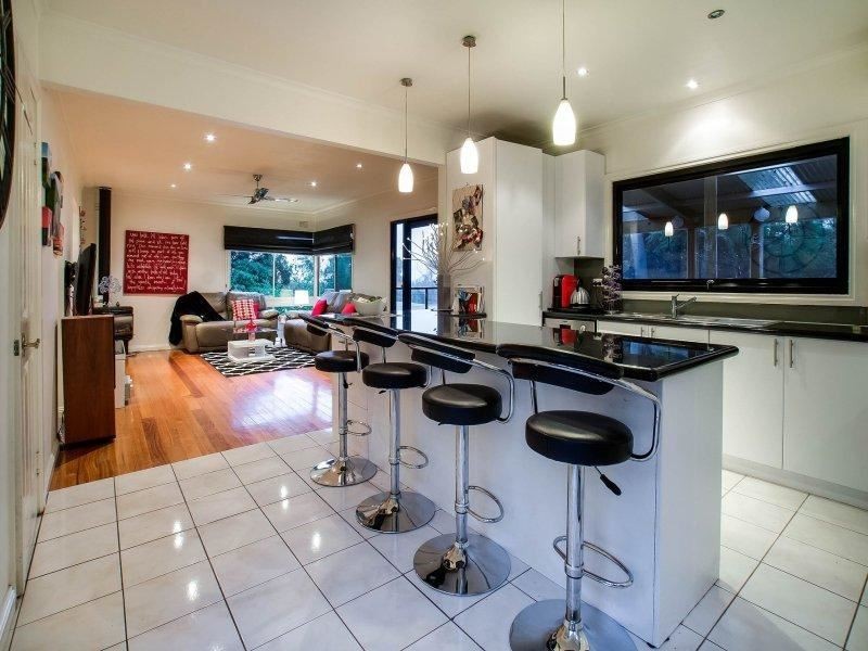 9 Harrison Street, The Basin VIC 3154