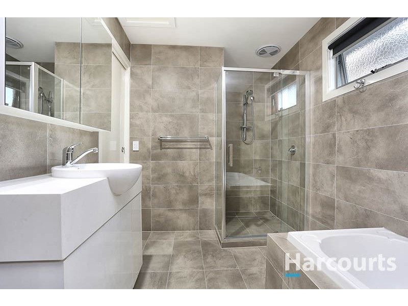 2/27 Mount View Road, Thomastown VIC 3074