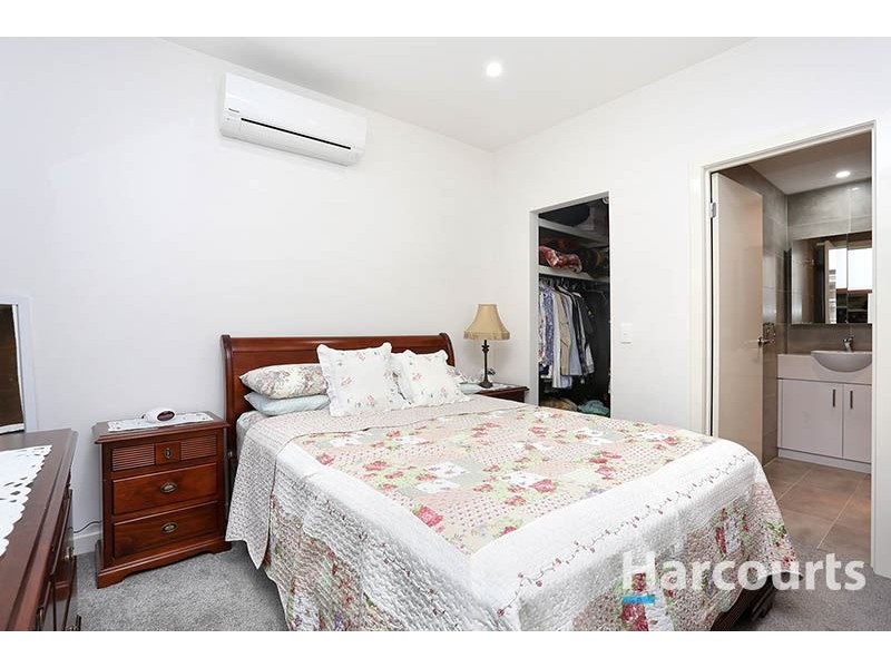 2/27 Mount View Road, Thomastown VIC 3074