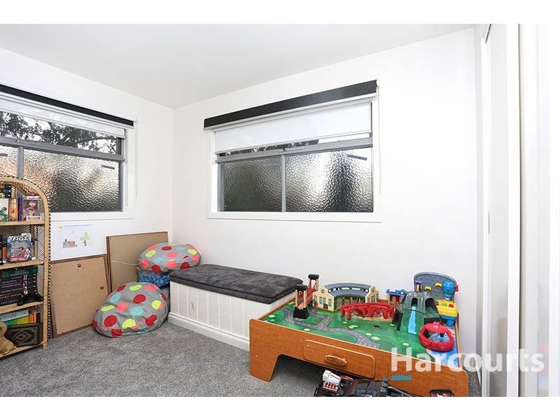 2/27 Mount View Road, Thomastown VIC 3074