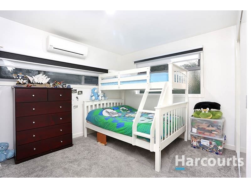 2/27 Mount View Road, Thomastown VIC 3074