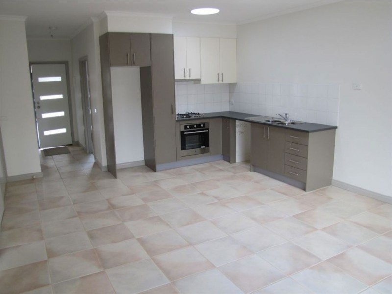 6/58-60 Memorial Avenue, Epping VIC 3076
