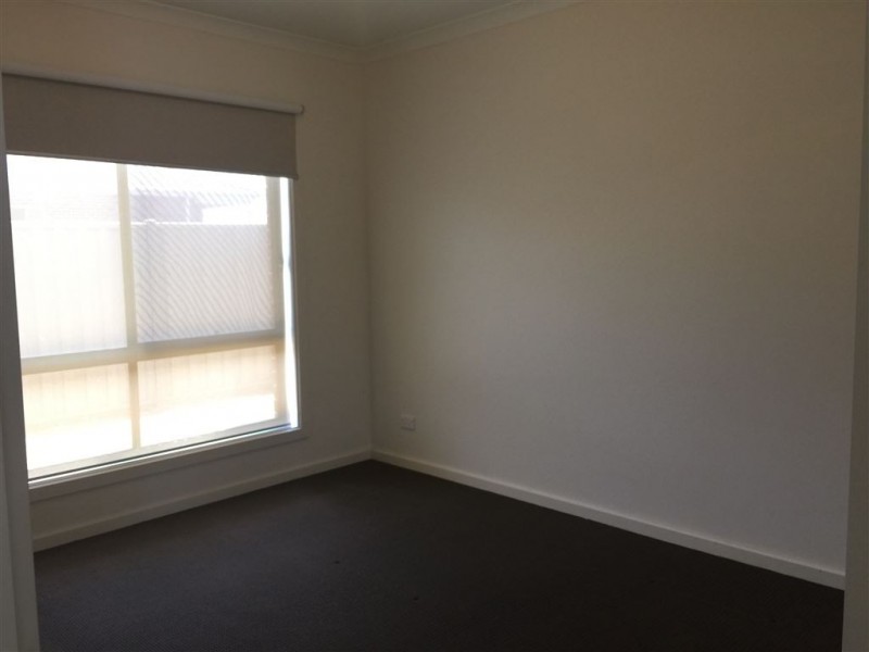 74 Gatestone Road, Epping VIC 3076