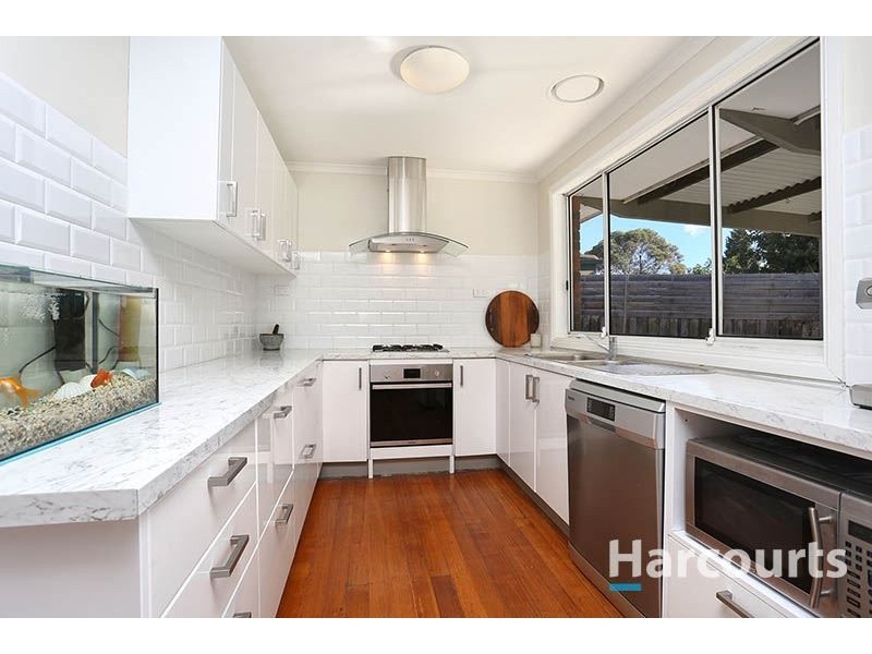 30 Cumberland Crescent, Thomastown VIC 3074