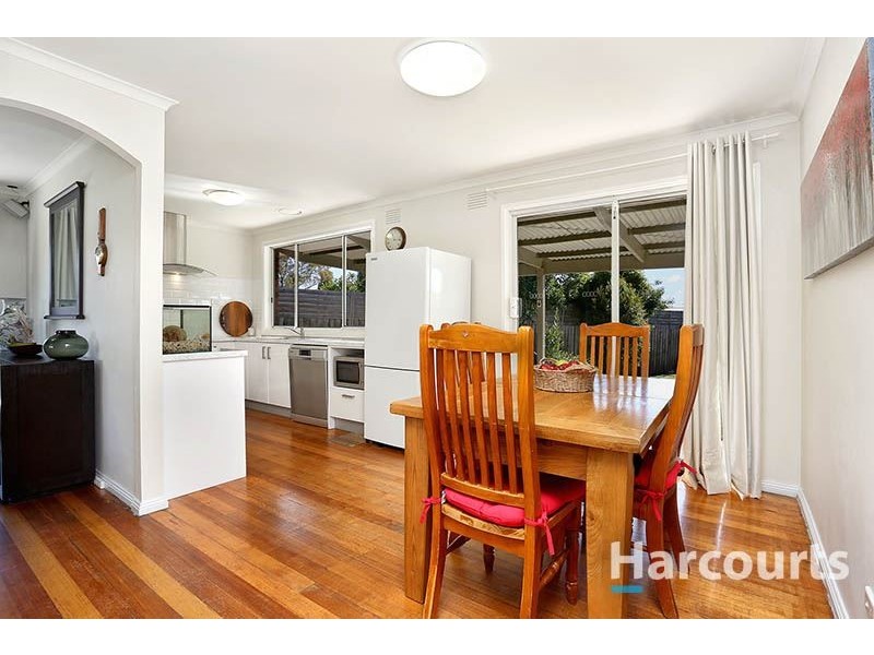 30 Cumberland Crescent, Thomastown VIC 3074