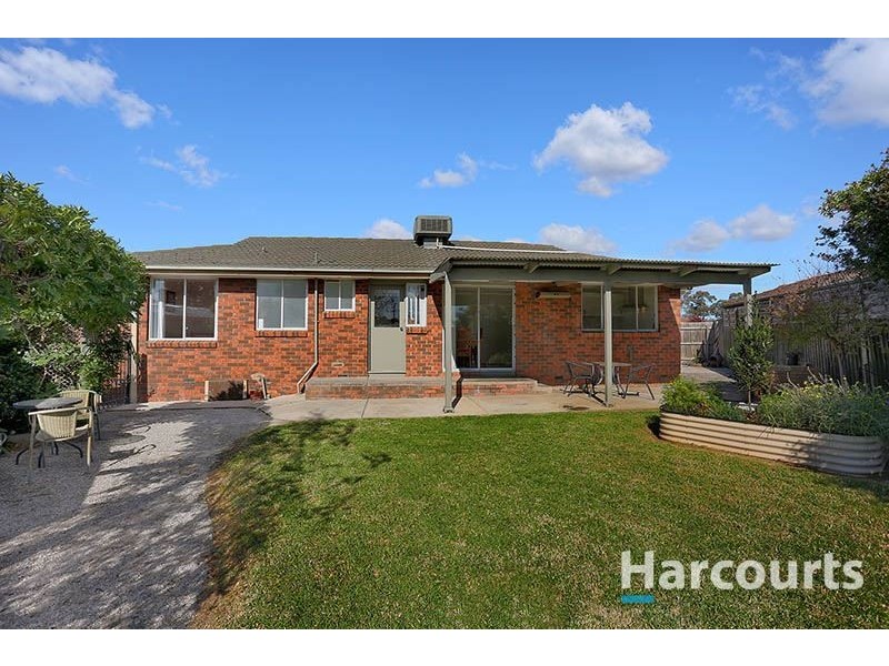30 Cumberland Crescent, Thomastown VIC 3074