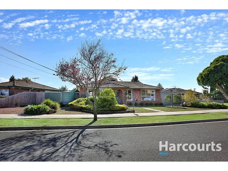 30 Cumberland Crescent, Thomastown VIC 3074