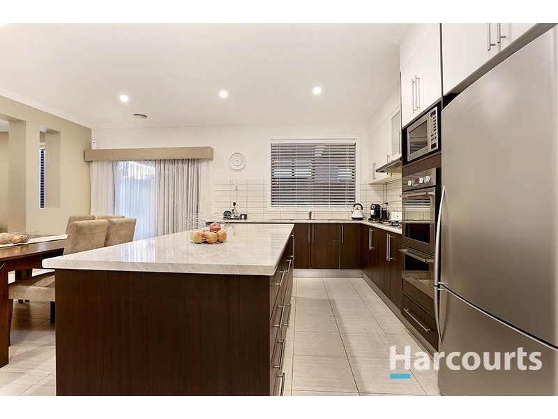 23 Poppy Drive, South Morang VIC 3752