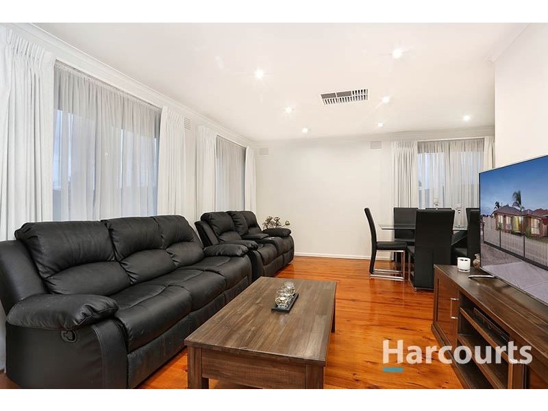 19 Buller Parade, Lalor VIC 3075