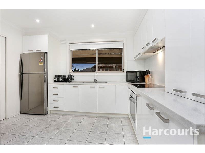 19 Buller Parade, Lalor VIC 3075