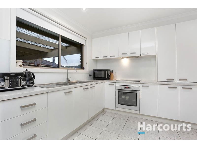 19 Buller Parade, Lalor VIC 3075