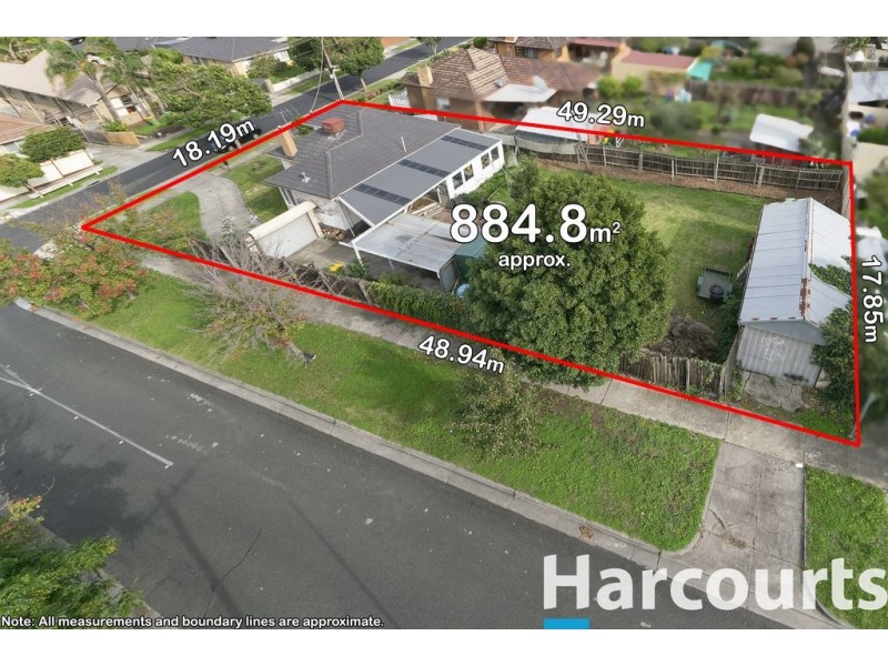 18 St Vigeons Road, Reservoir VIC 3073