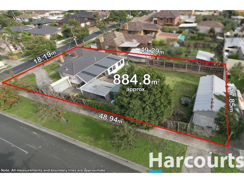 18 St Vigeons Road, Reservoir VIC 3073