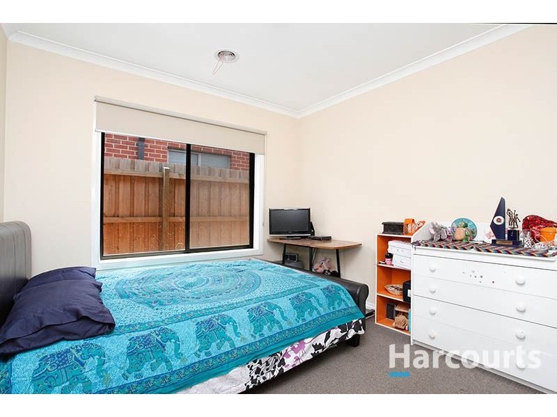 13 Breakwater Drive, Doreen VIC 3754