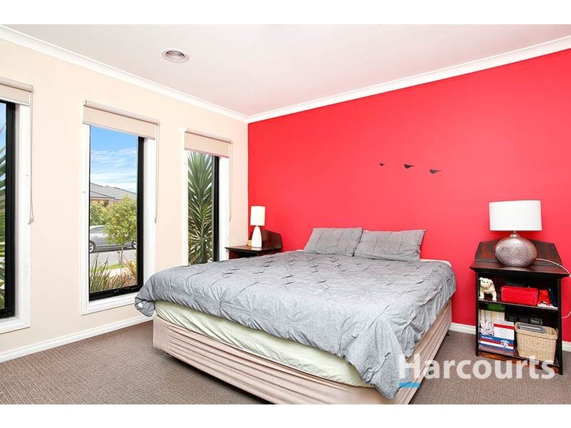 13 Breakwater Drive, Doreen VIC 3754