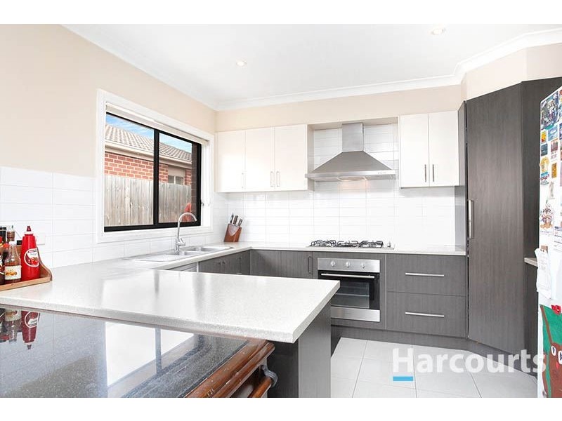 13 Breakwater Drive, Doreen VIC 3754