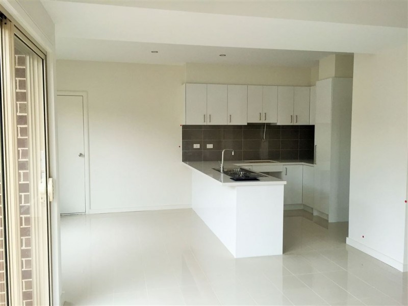 1/8 Edgewood Close, Thomastown VIC 3074