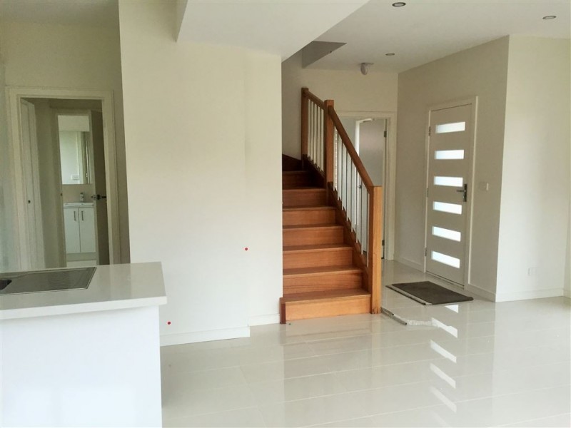 1/8 Edgewood Close, Thomastown VIC 3074