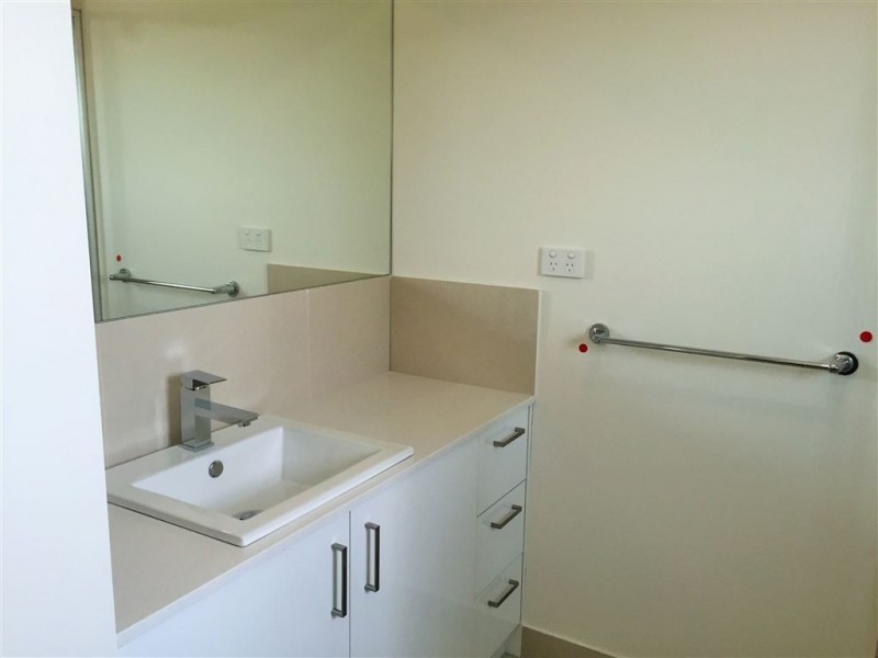 1/8 Edgewood Close, Thomastown VIC 3074