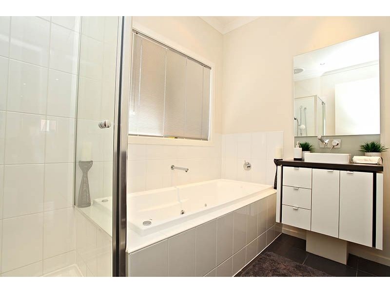 14 Snugburgh Way, Epping VIC 3076