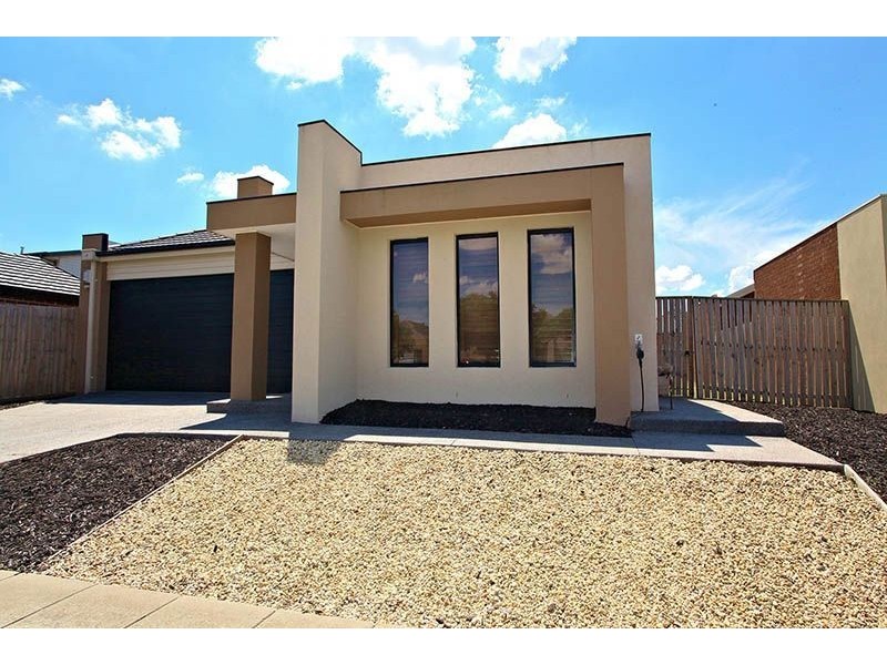 14 Snugburgh Way, Epping VIC 3076