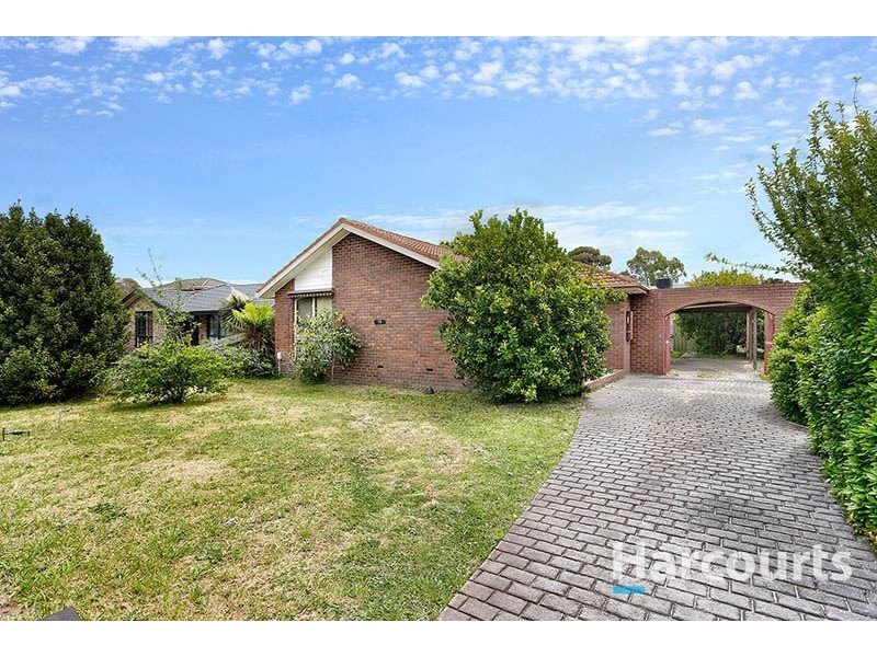 15 Winter Court, Mill Park VIC 3082