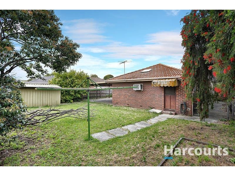 15 Winter Court, Mill Park VIC 3082