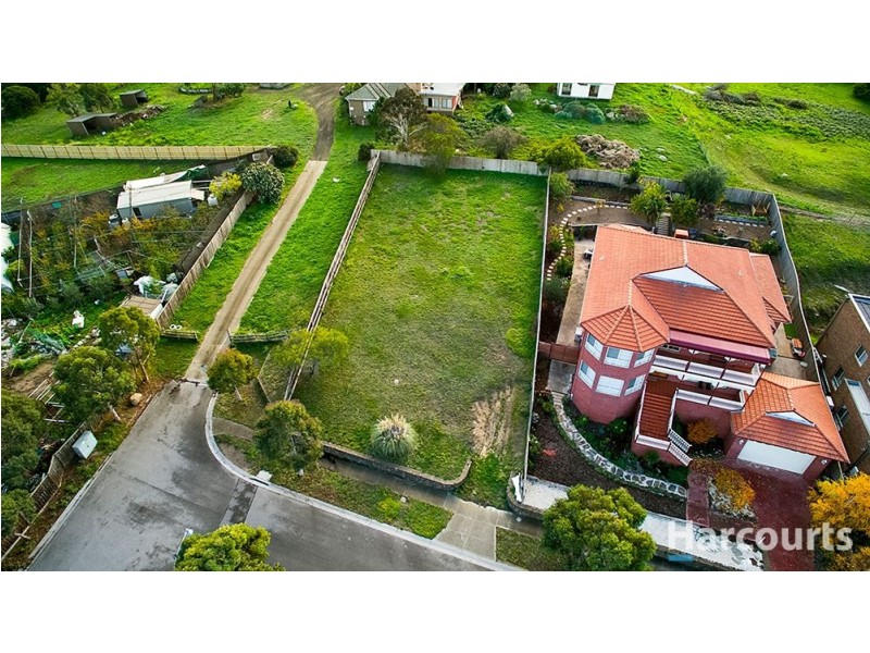 5 Skyline Drive, South Morang VIC 3752