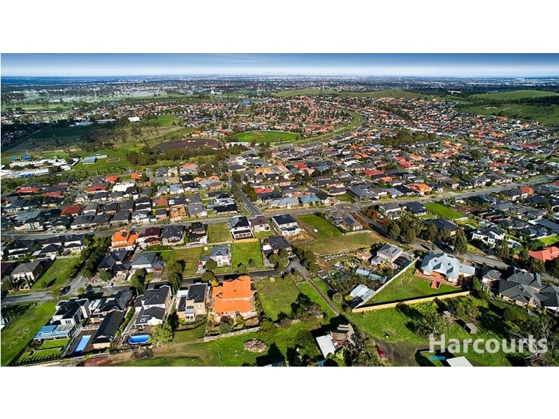 5 Skyline Drive, South Morang VIC 3752