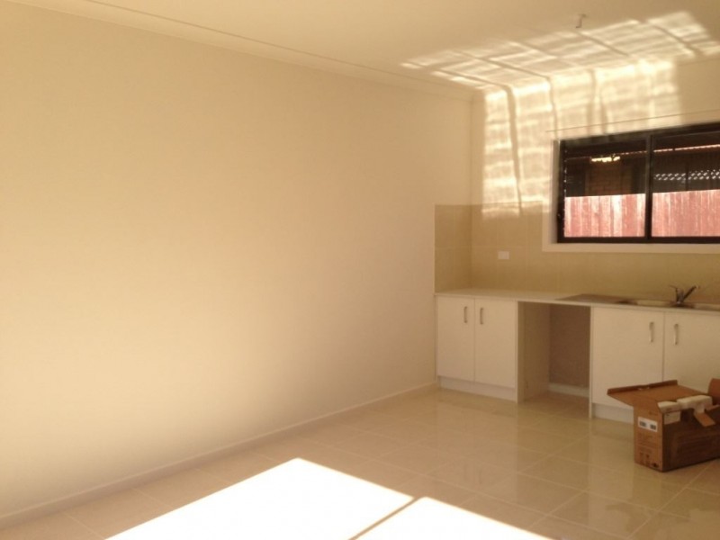 1/34 Messmate Street, Lalor VIC 3075