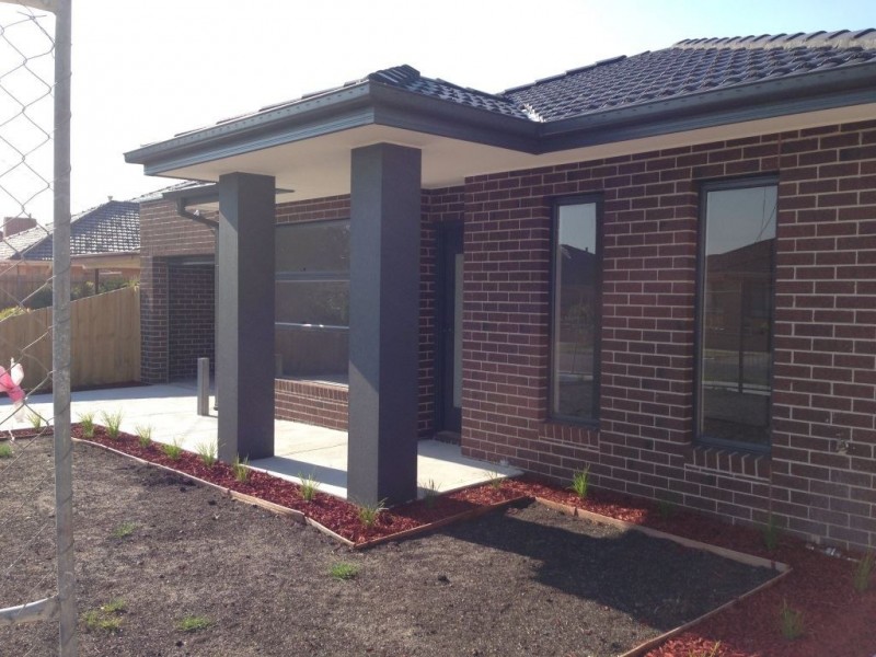 1/34 Messmate Street, Lalor VIC 3075