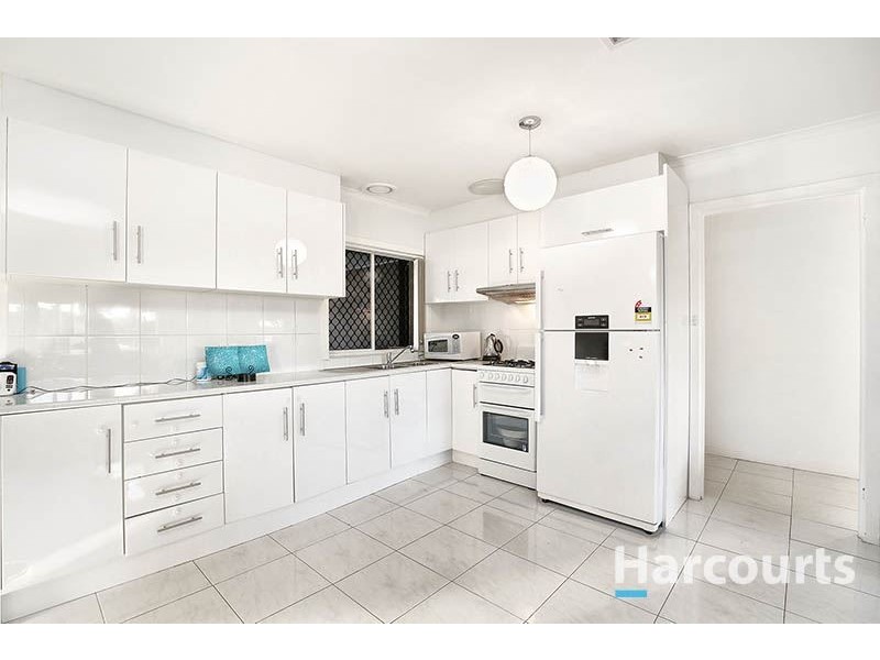 1 Karingal Way, Thomastown VIC 3074